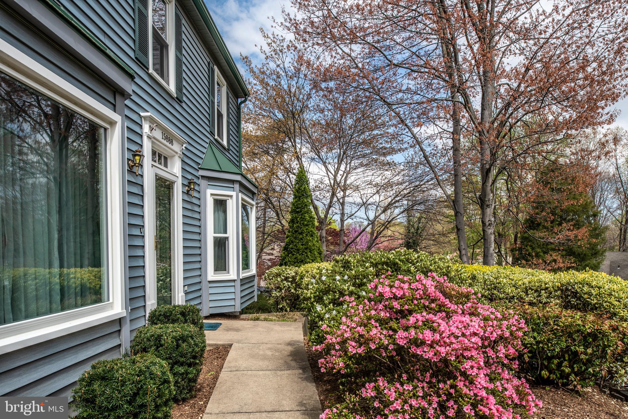 MONTCLAIR/COUNTRY CLUB - Residential