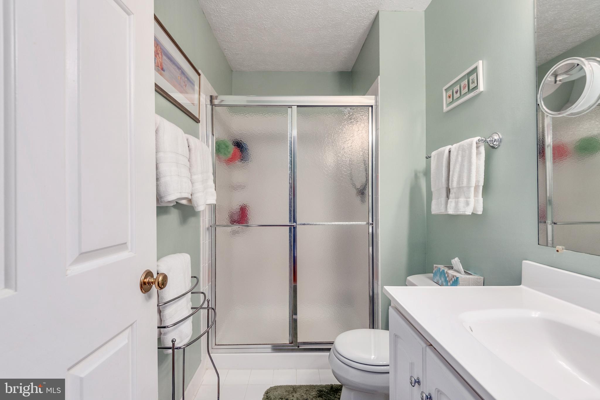 MONTCLAIR/COUNTRY CLUB - Residential