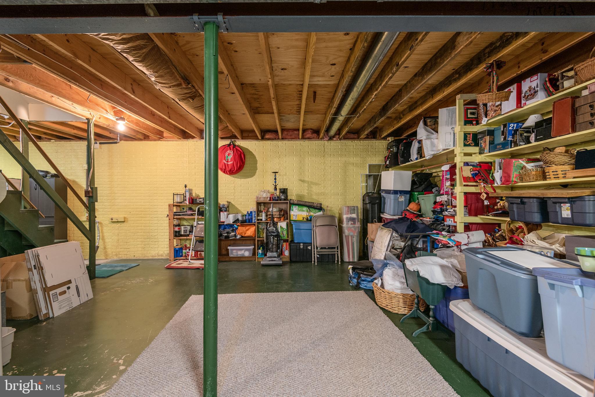 MONTCLAIR/COUNTRY CLUB - Residential