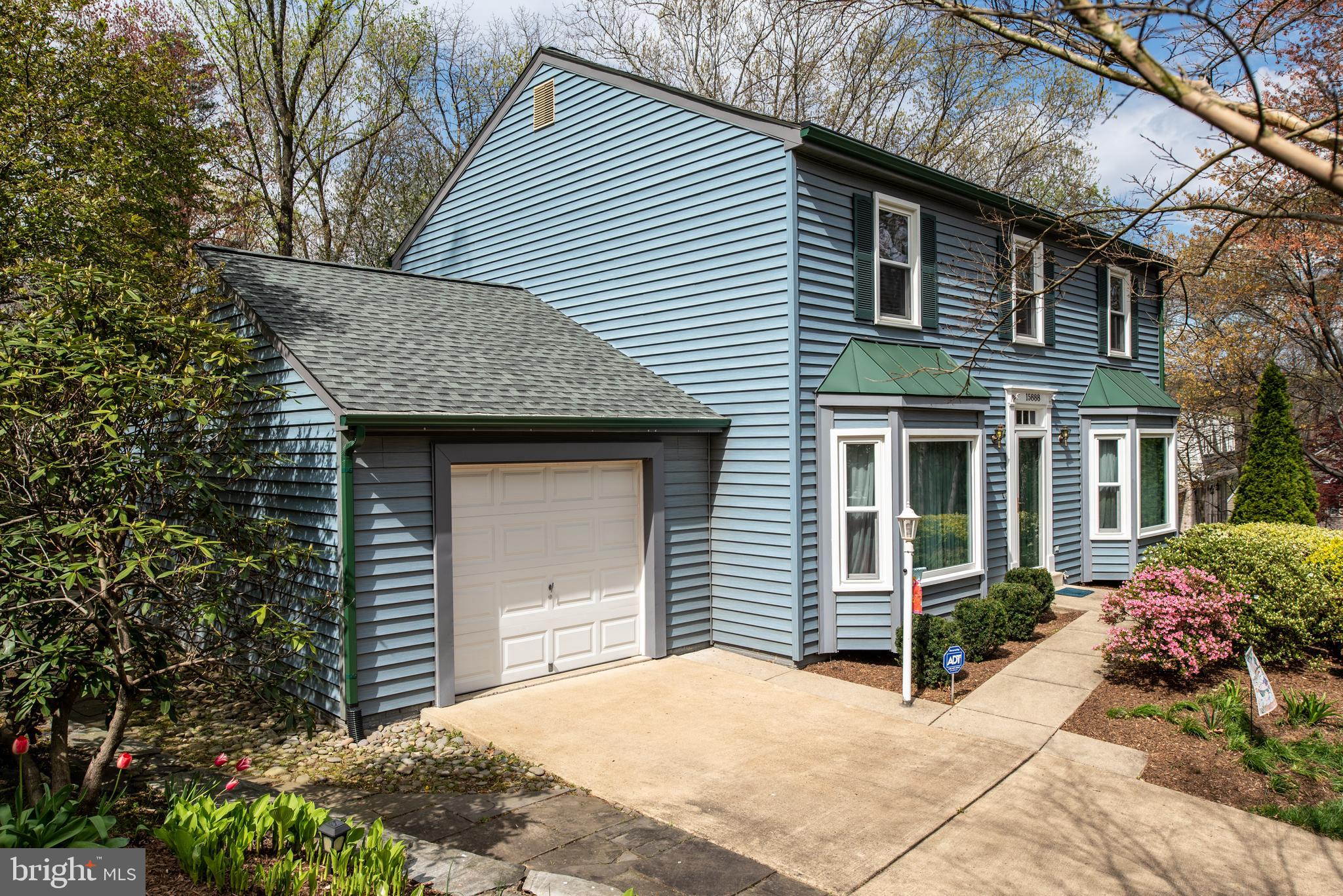 MONTCLAIR/COUNTRY CLUB - Residential