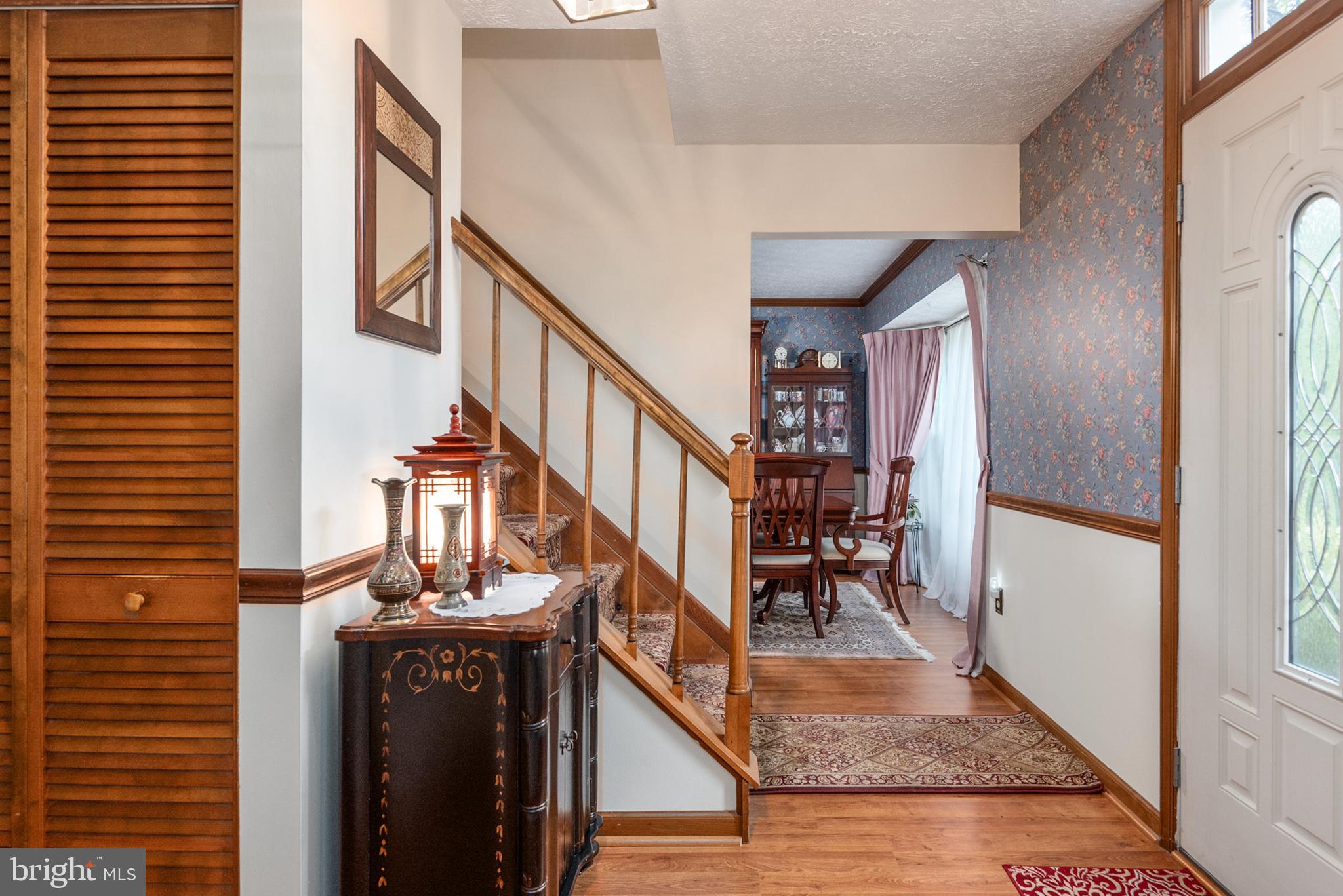 MONTCLAIR/COUNTRY CLUB - Residential