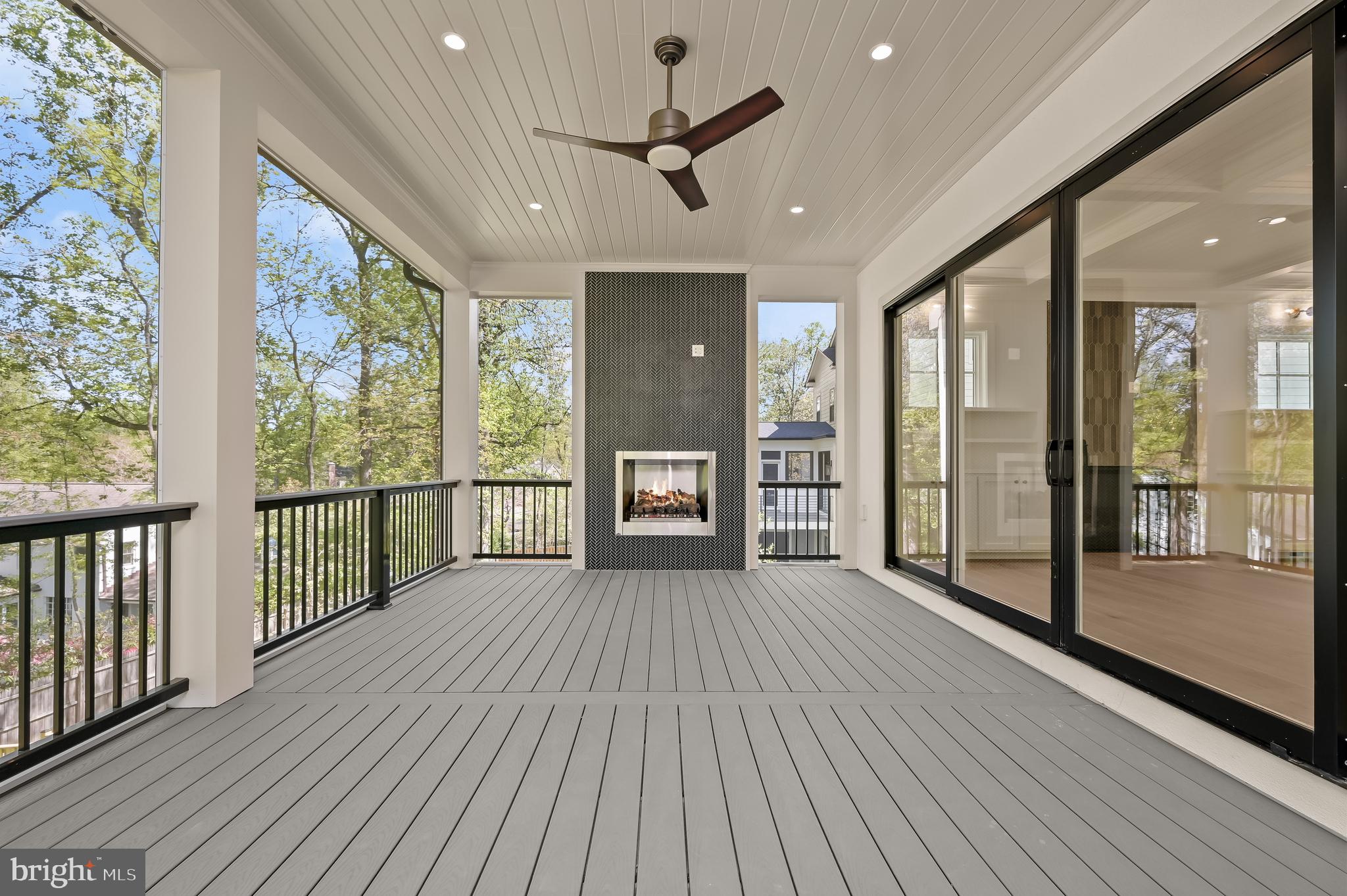 GLEN ECHO HEIGHTS - Residential