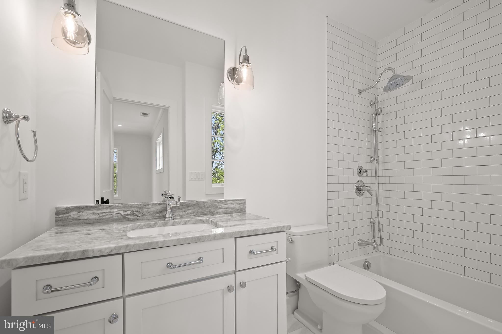 GLEN ECHO HEIGHTS - Residential