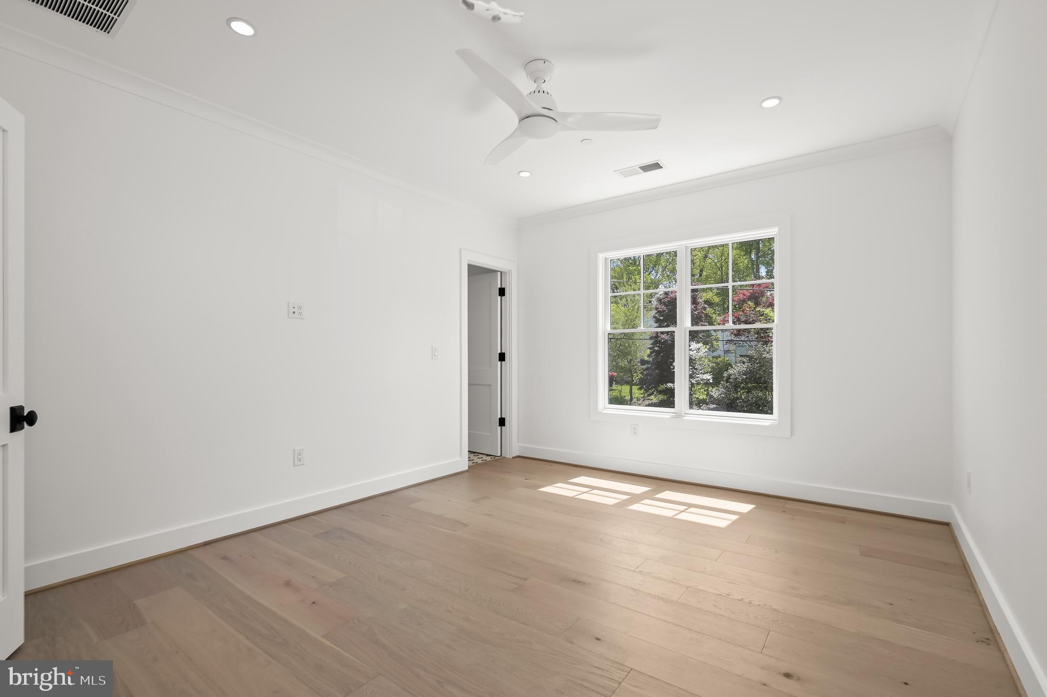 GLEN ECHO HEIGHTS - Residential