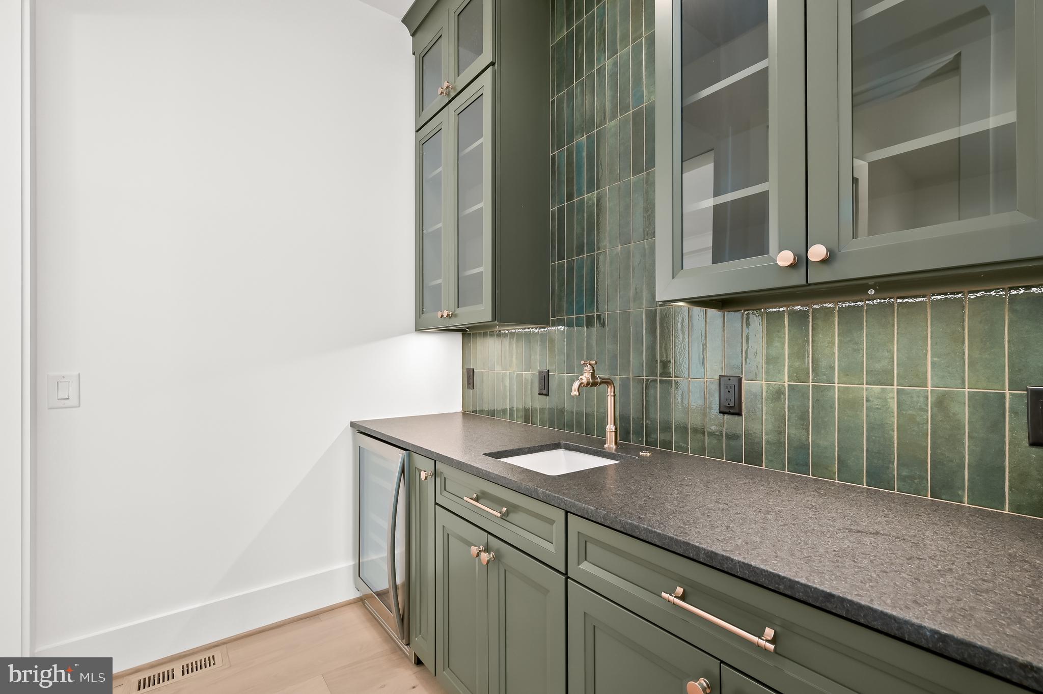 GLEN ECHO HEIGHTS - Residential