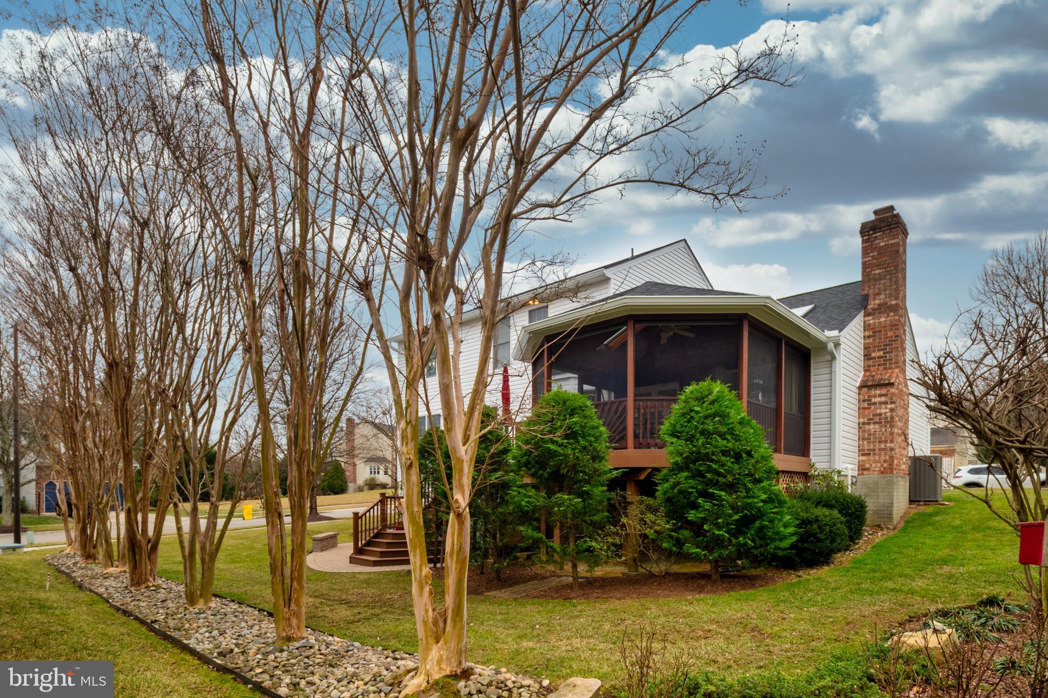 PINEY ORCHARD - Residential