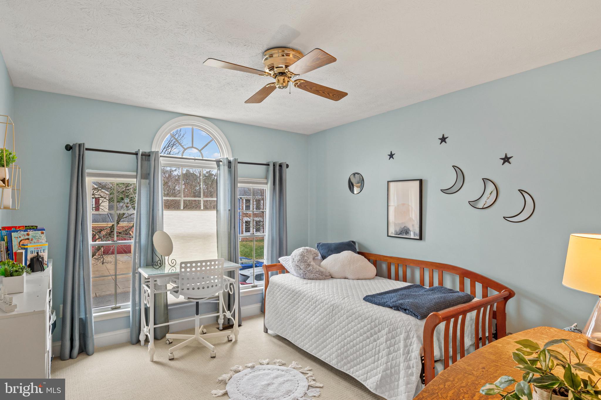 PINEY ORCHARD - Residential