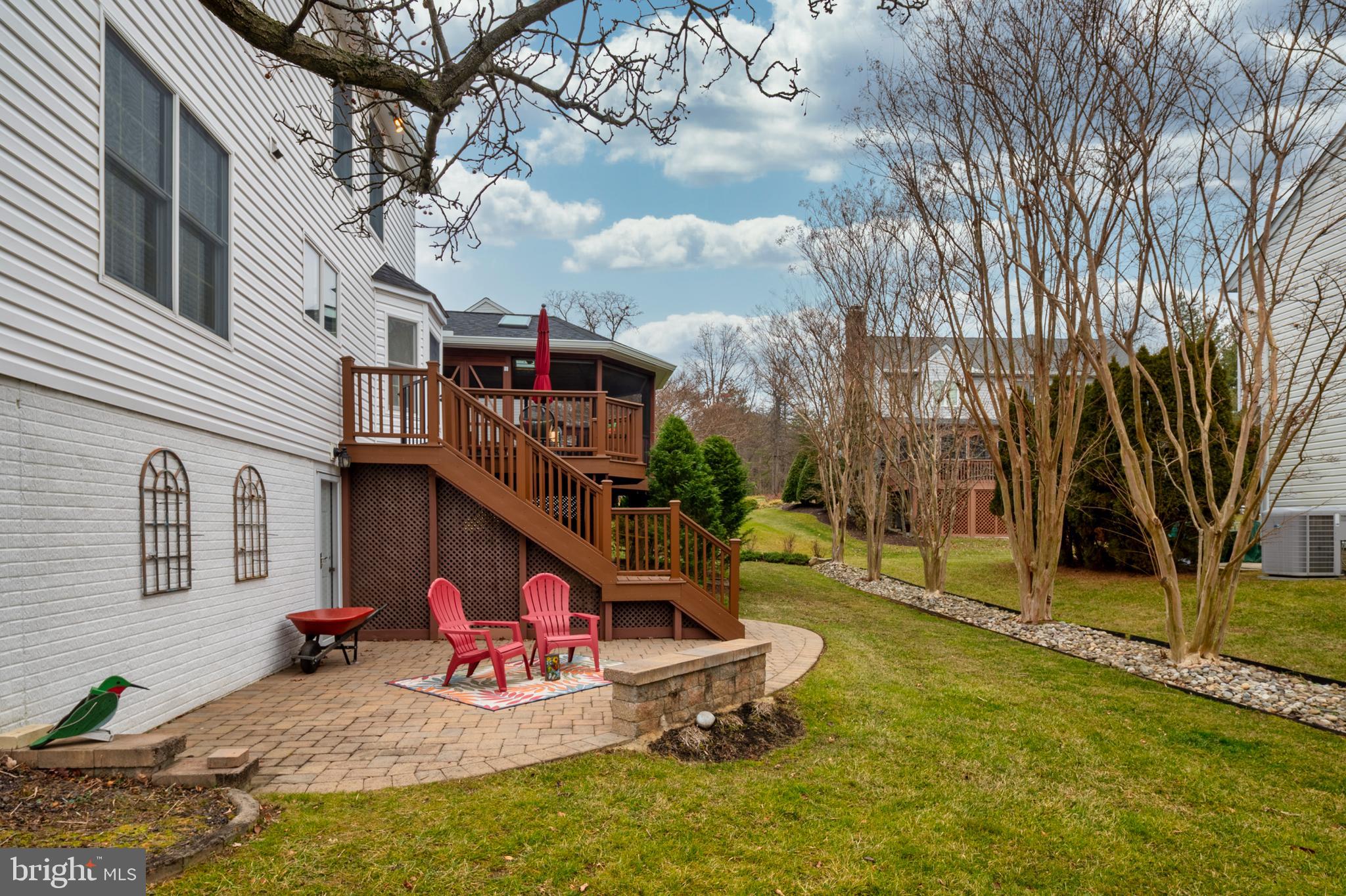 PINEY ORCHARD - Residential