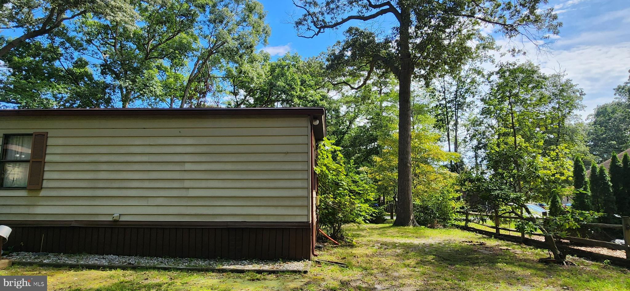 RIVERDALE PARK - Residential