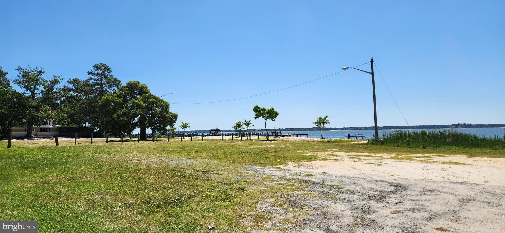 RIVERDALE PARK - Residential