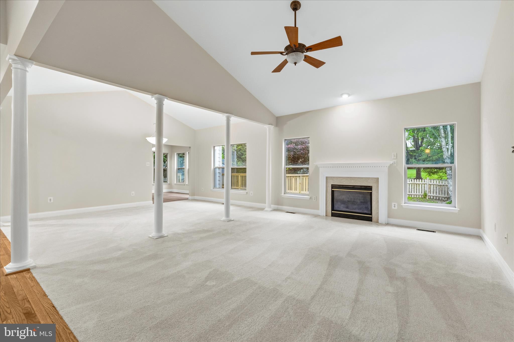 LAKE LINGANORE WOODRIDGE - Residential