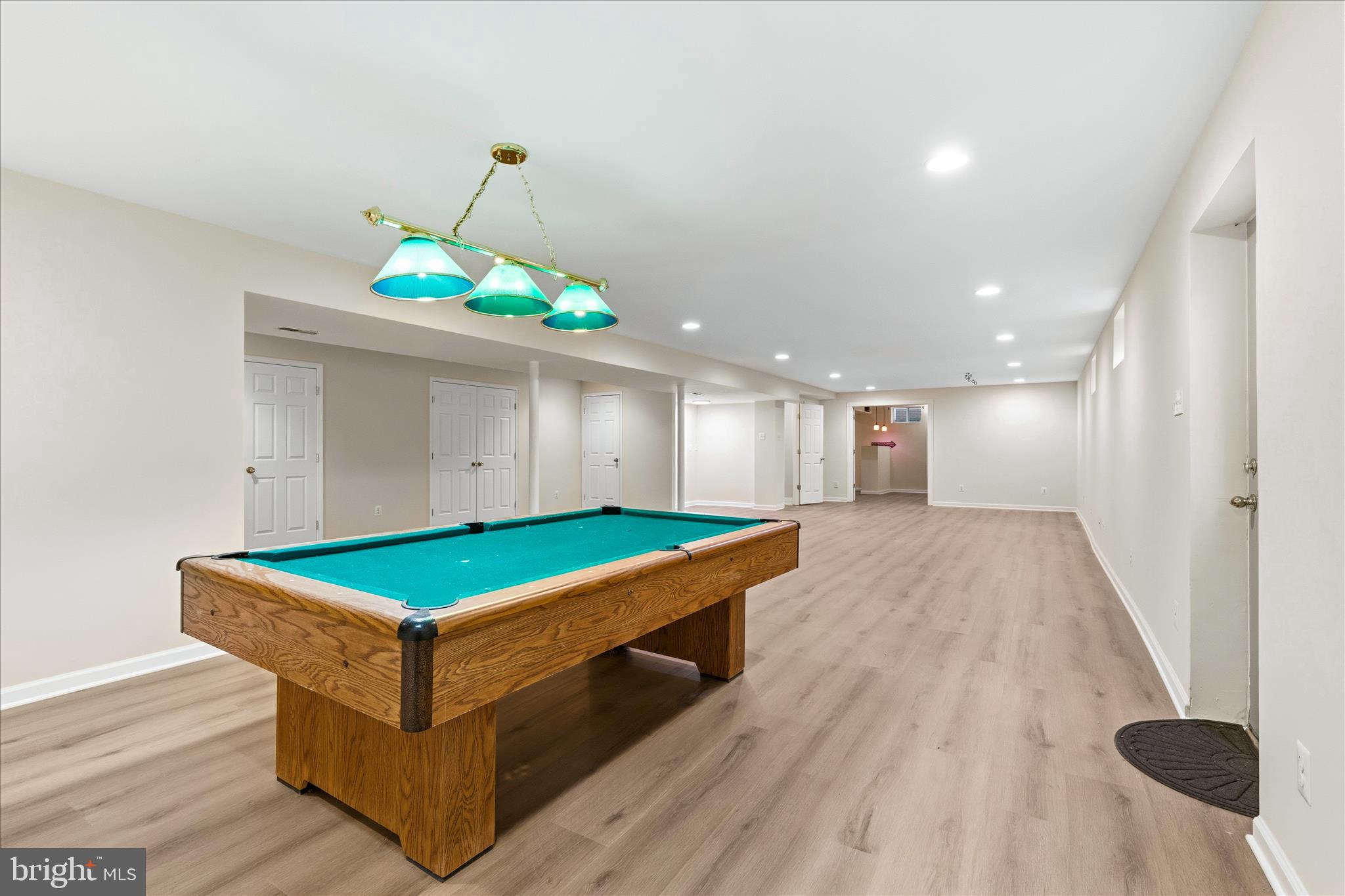 LAKE LINGANORE WOODRIDGE - Residential