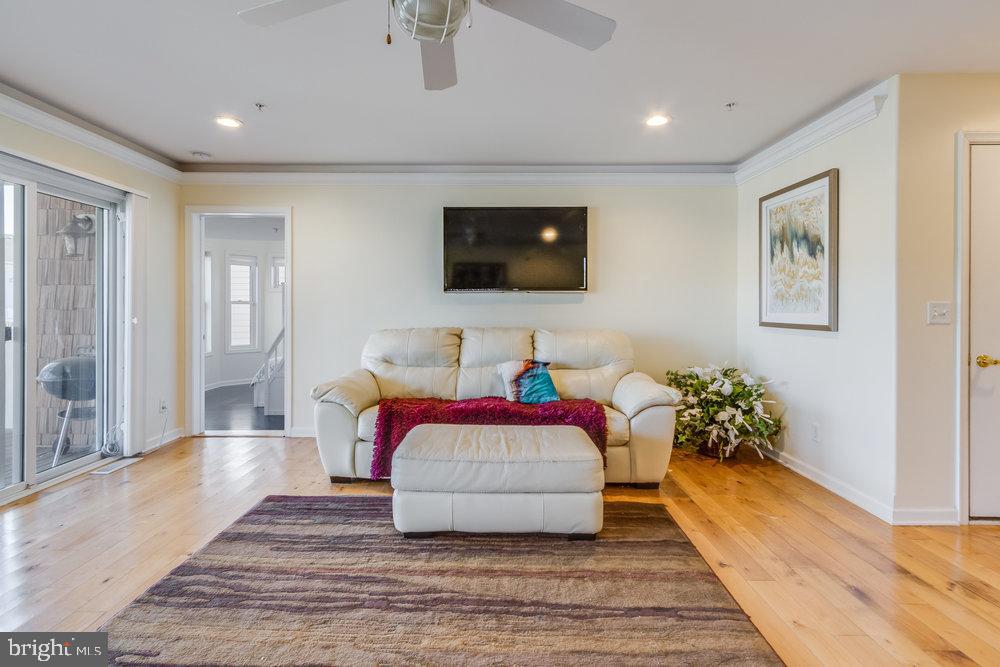 HERON HARBOUR - Residential