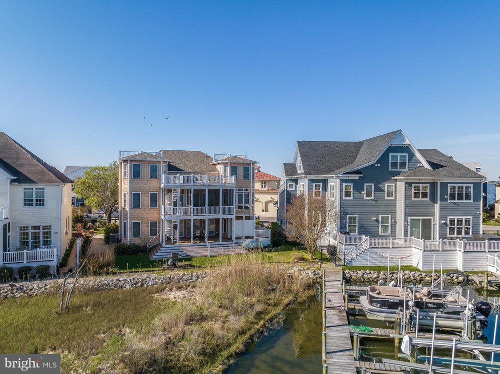 HERON HARBOUR - Residential