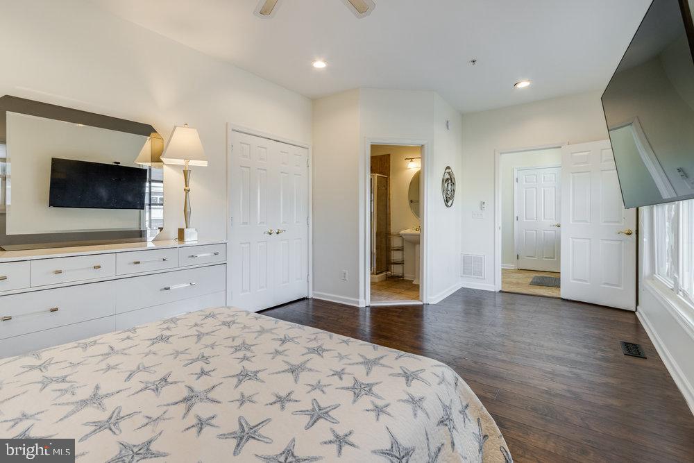 HERON HARBOUR - Residential