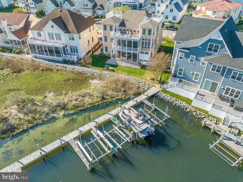 HERON HARBOUR - Residential