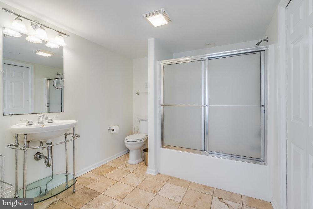 HERON HARBOUR - Residential