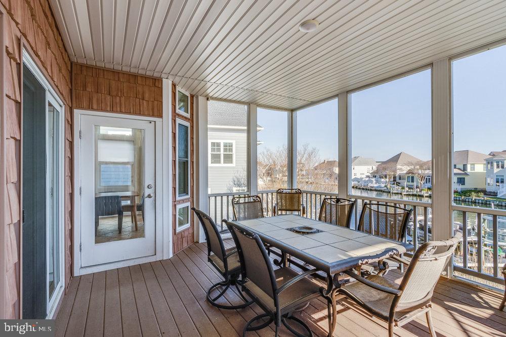 HERON HARBOUR - Residential