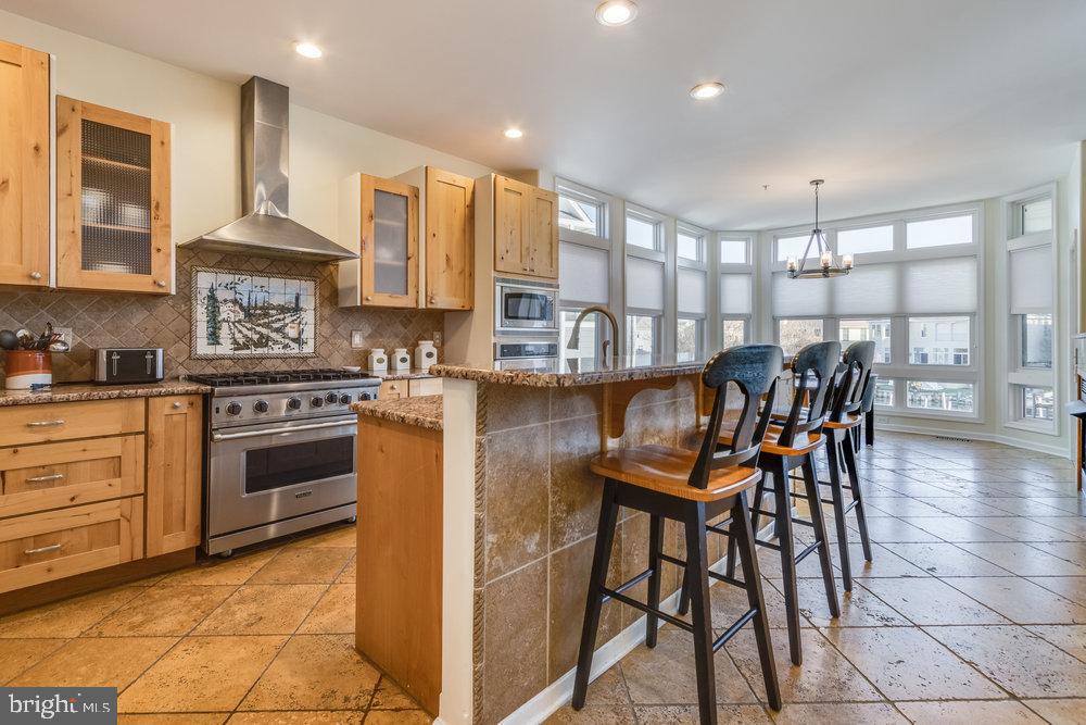 HERON HARBOUR - Residential