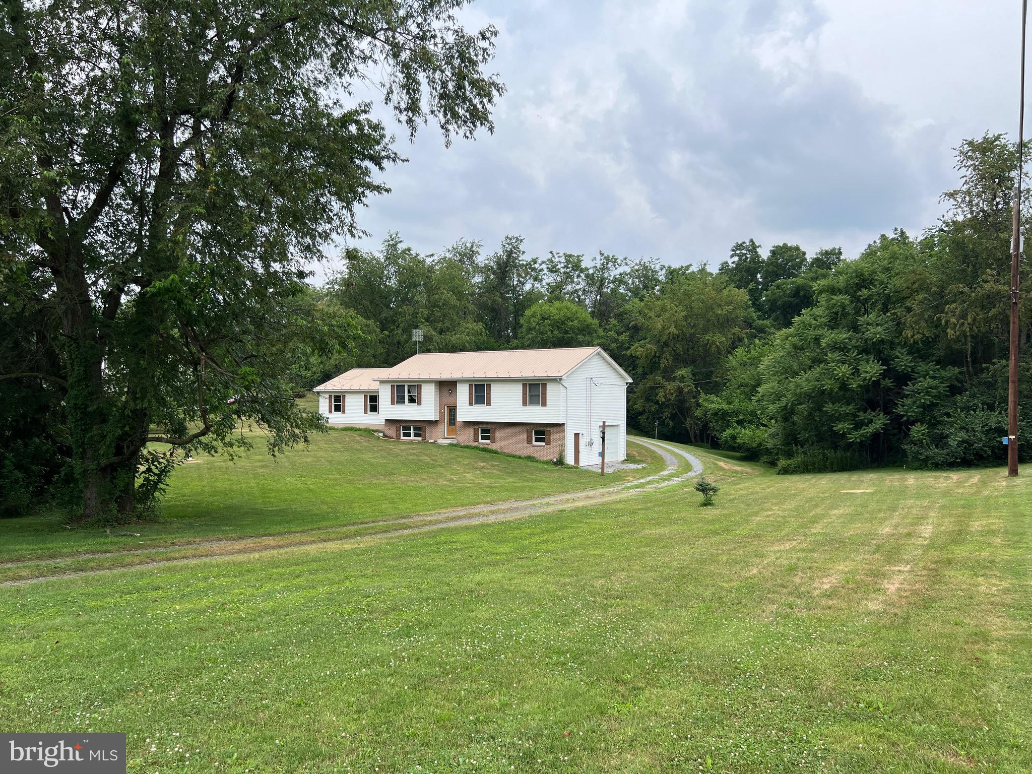 2263 RITNER HIGHWAY