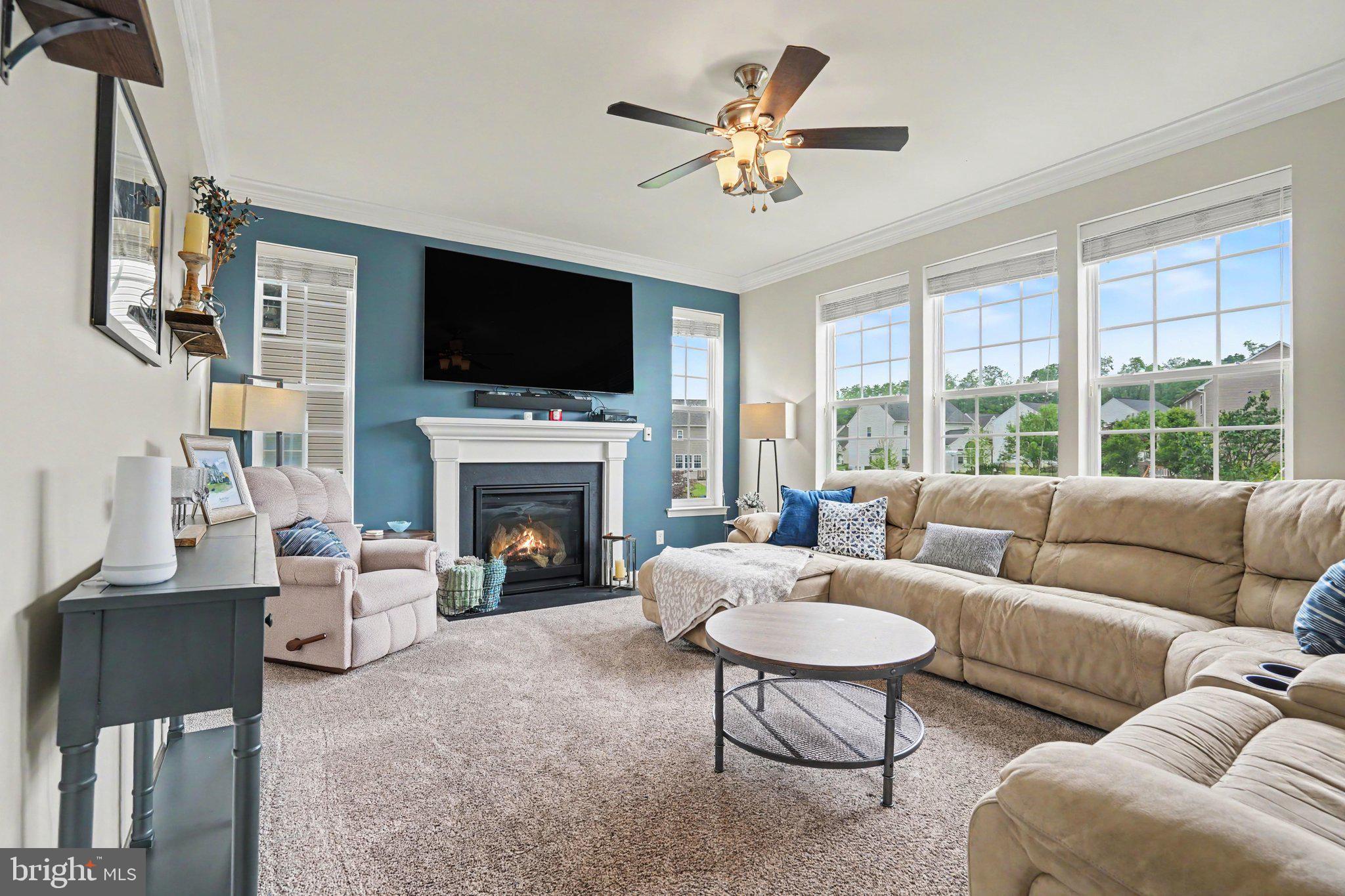 18 OYSTER BAY DRIVE