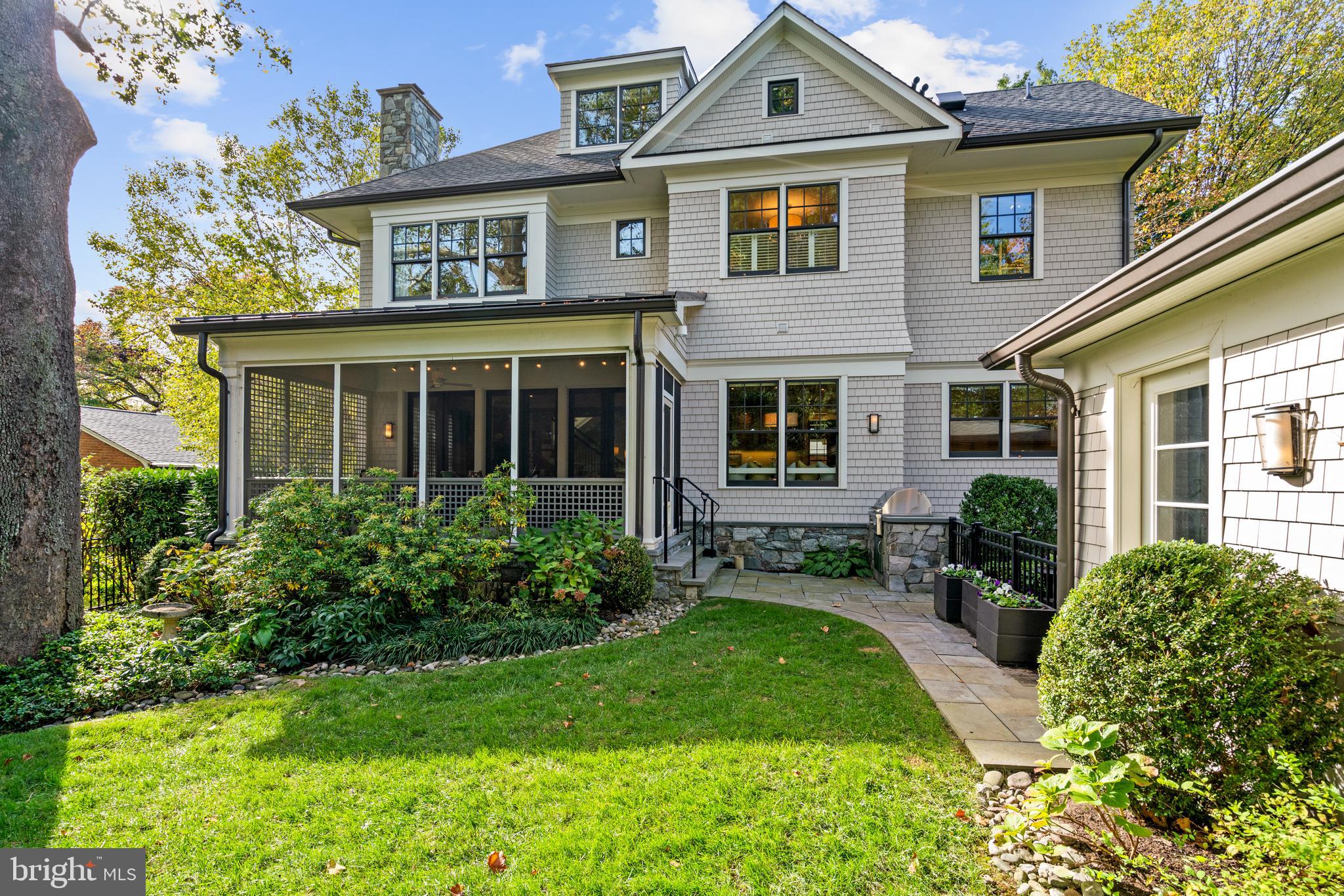 SOMERSET - Residential