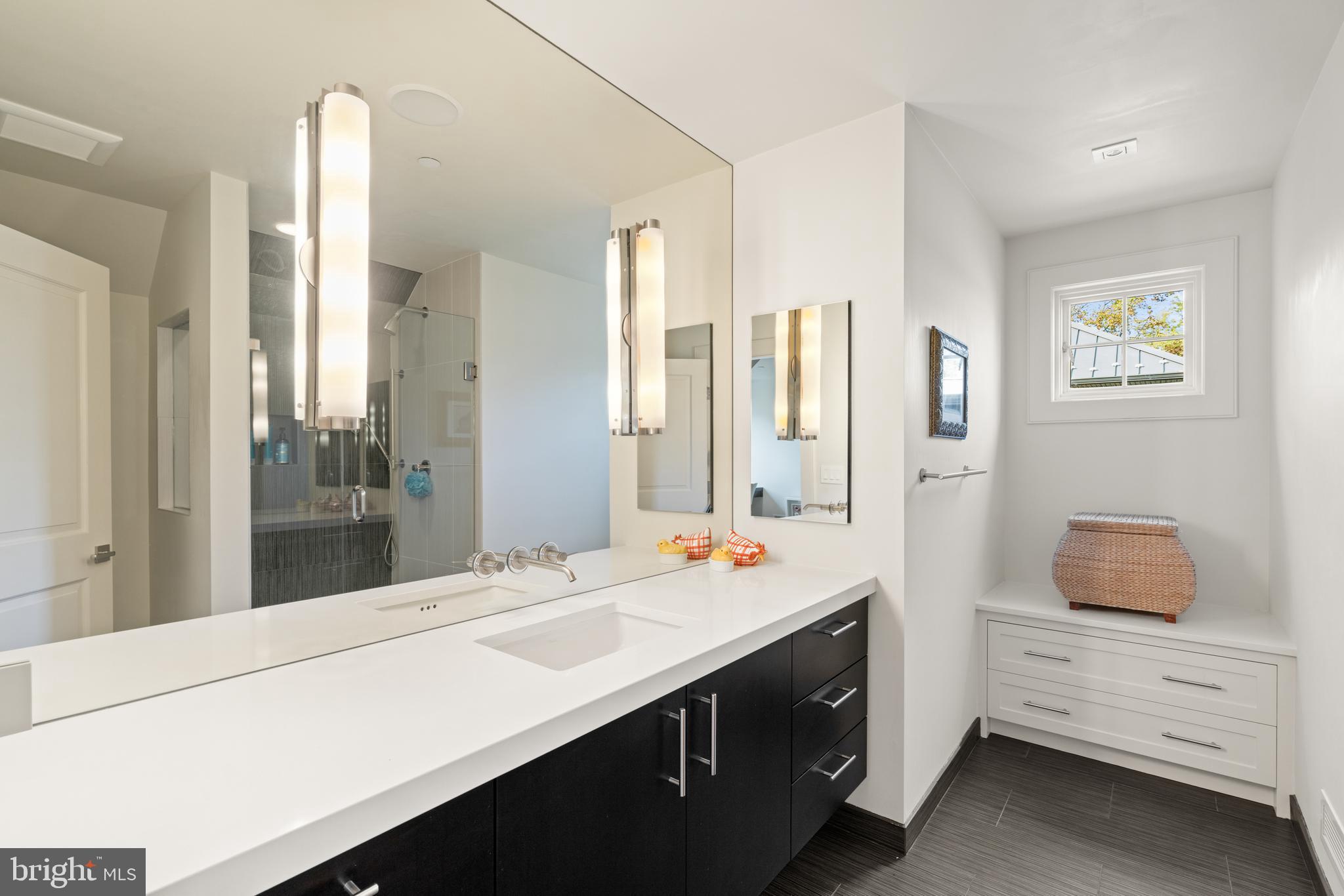 SOMERSET - Residential