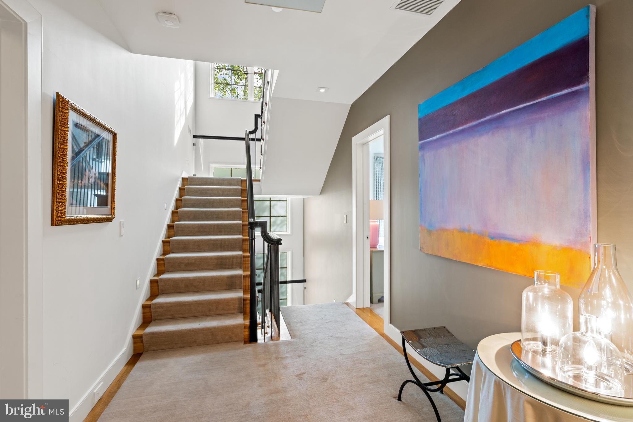 SOMERSET - Residential