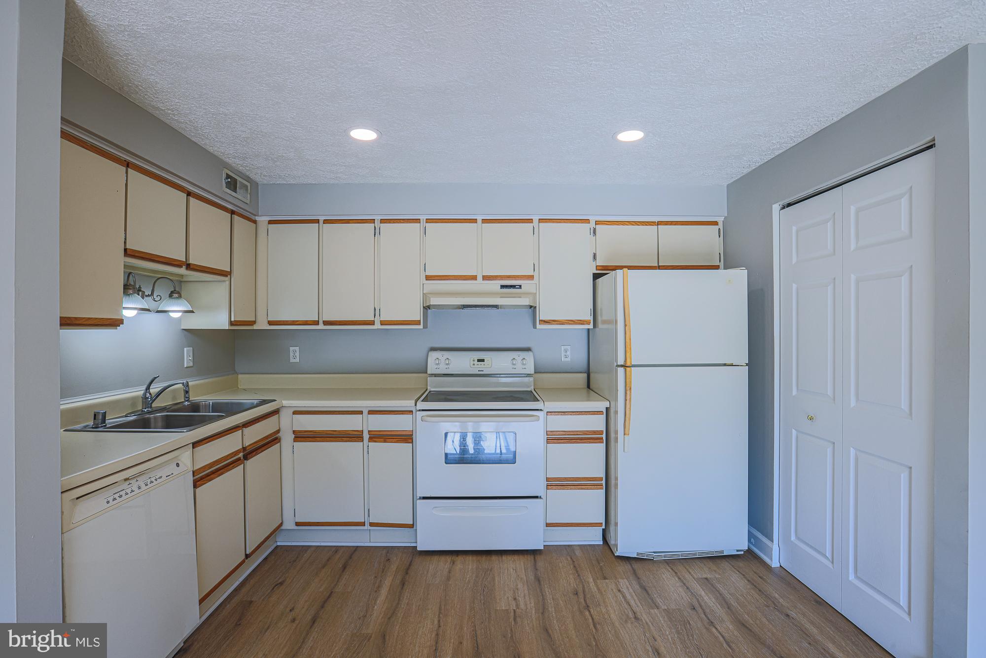 CHESTERFIELD - Residential