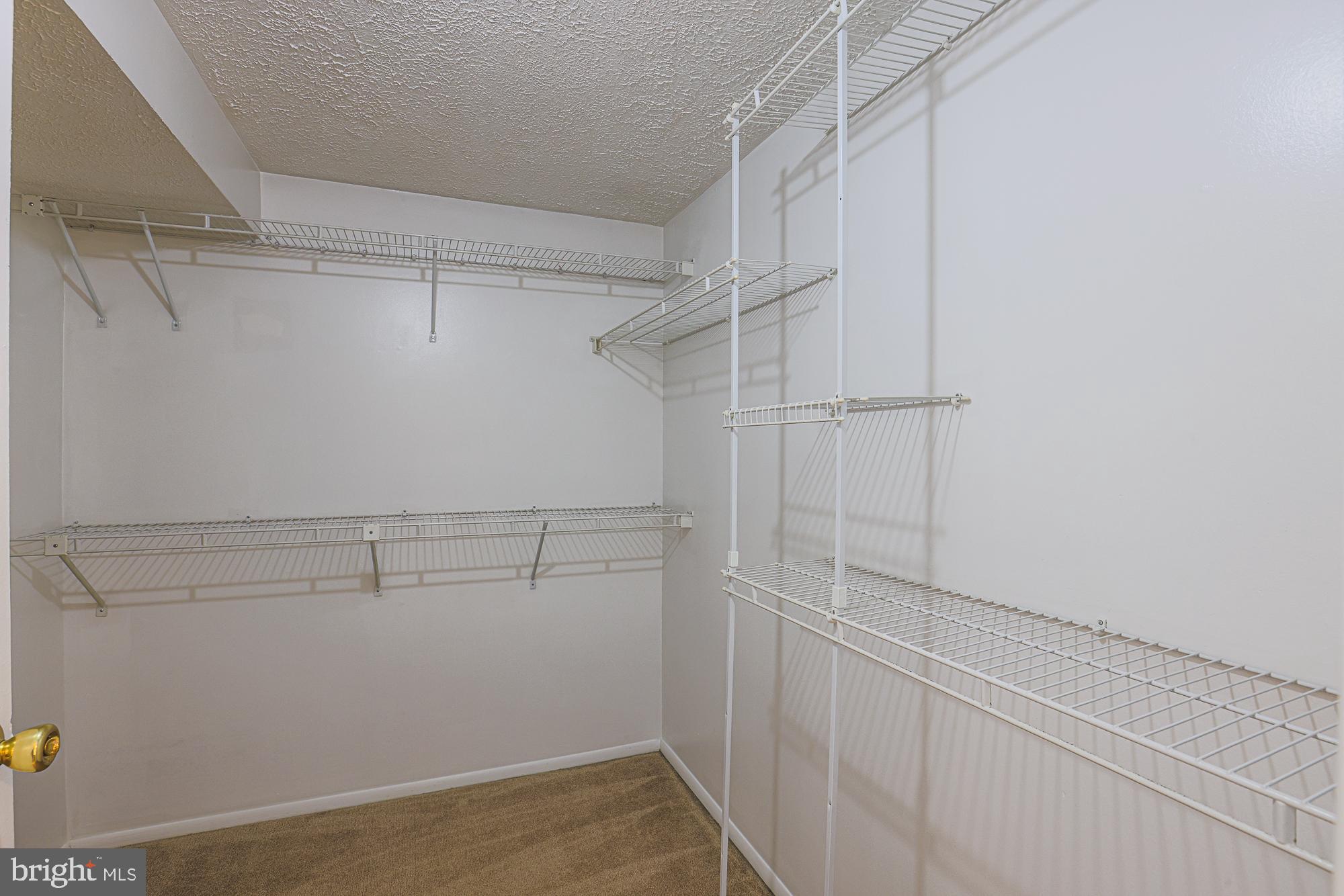 CHESTERFIELD - Residential