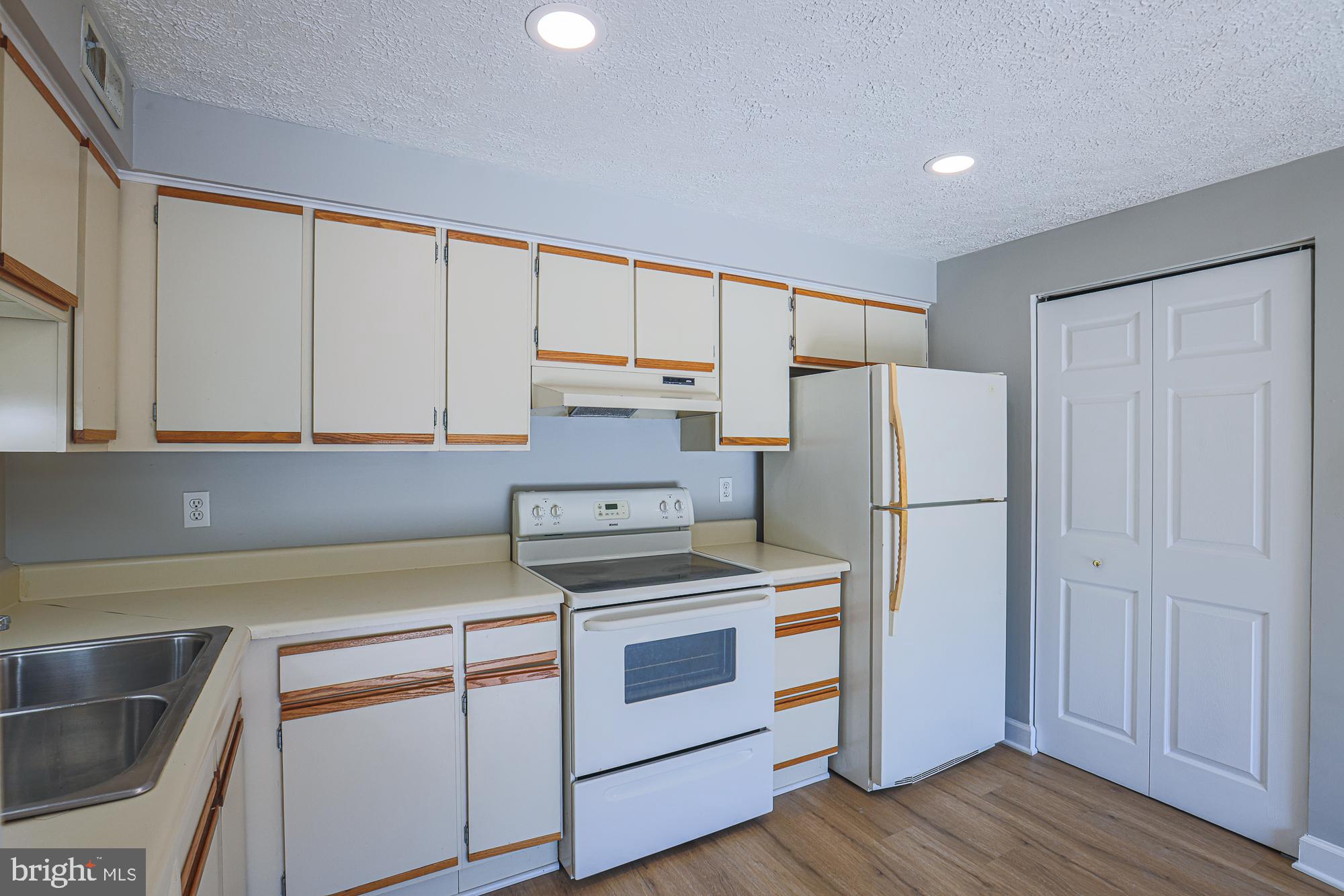 CHESTERFIELD - Residential