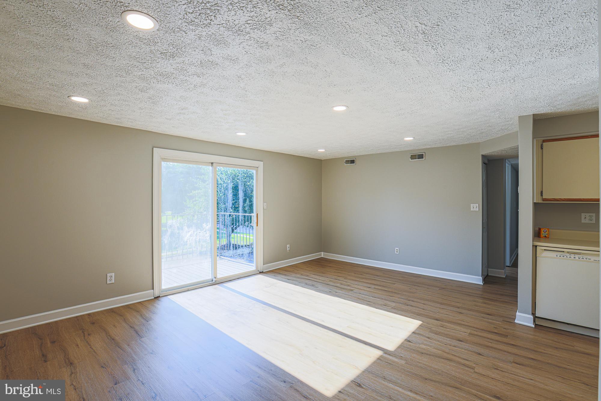 CHESTERFIELD - Residential