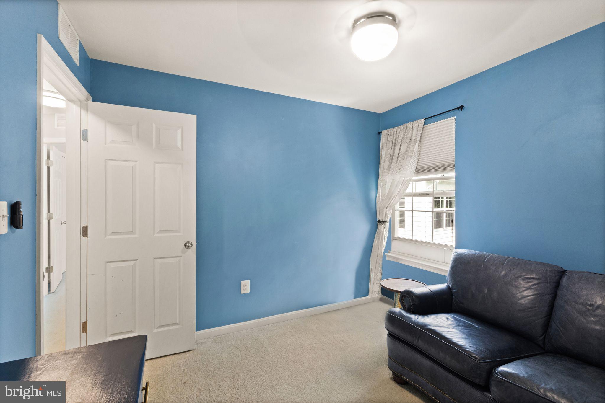 MOUNTAIN VALLEY - Residential