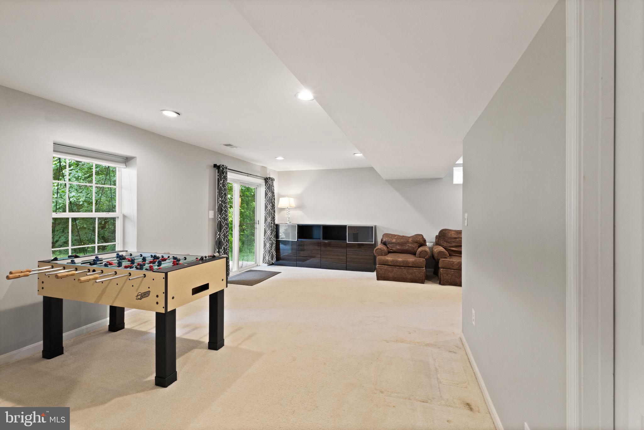 MOUNTAIN VALLEY - Residential