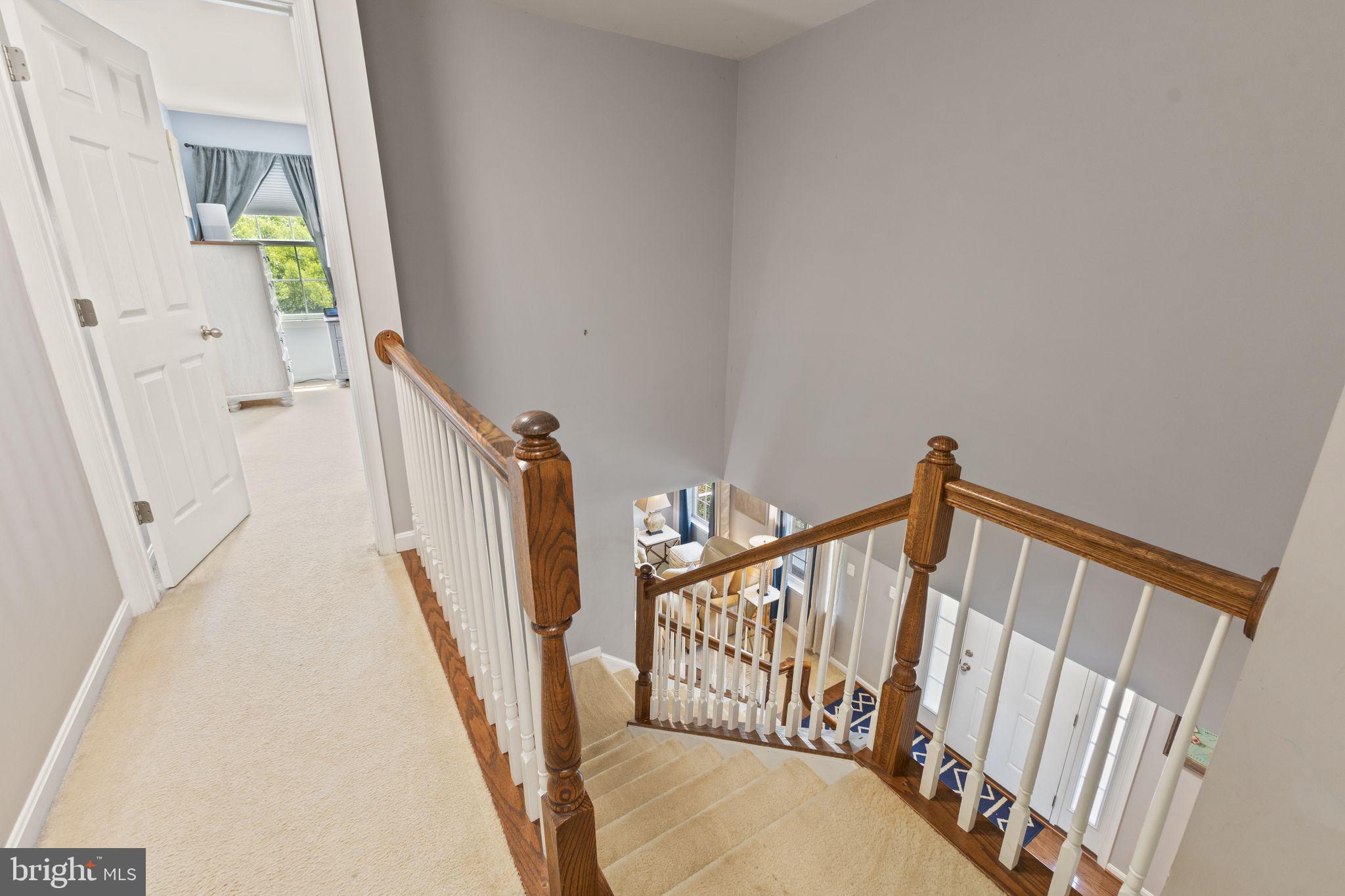 MOUNTAIN VALLEY - Residential