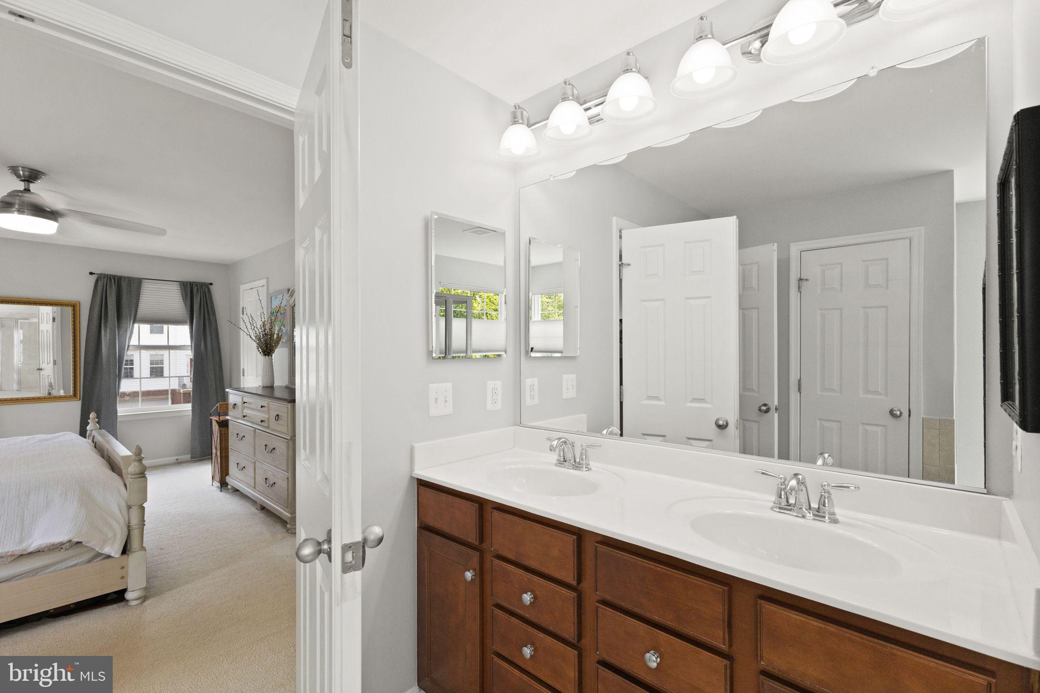 MOUNTAIN VALLEY - Residential