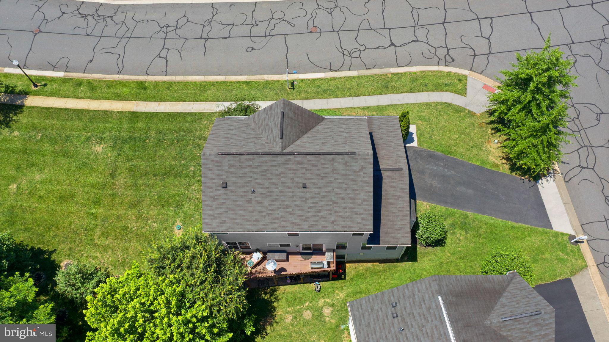 MOUNTAIN VALLEY - Residential