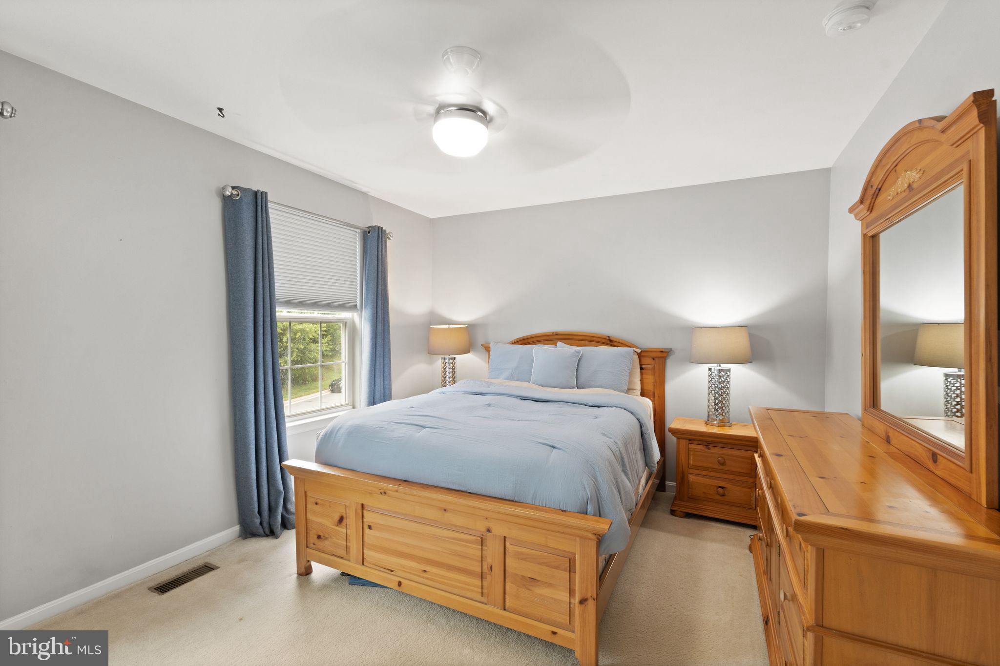 MOUNTAIN VALLEY - Residential