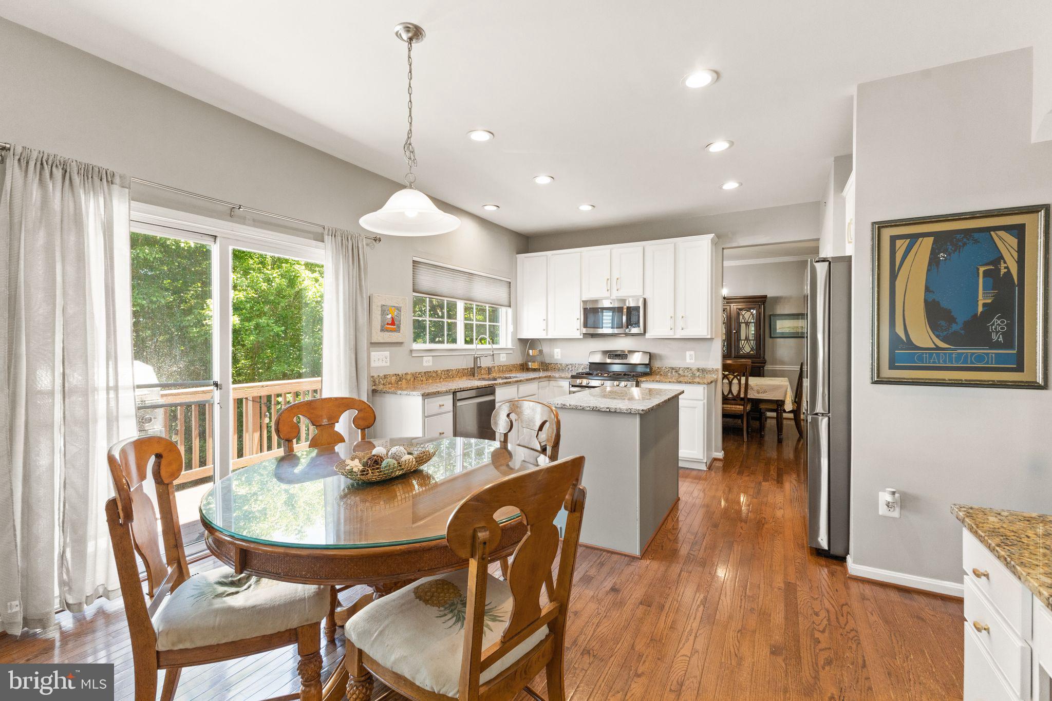 MOUNTAIN VALLEY - Residential