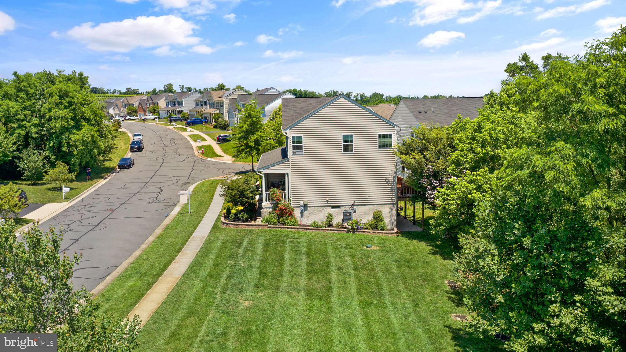 MOUNTAIN VALLEY - Residential