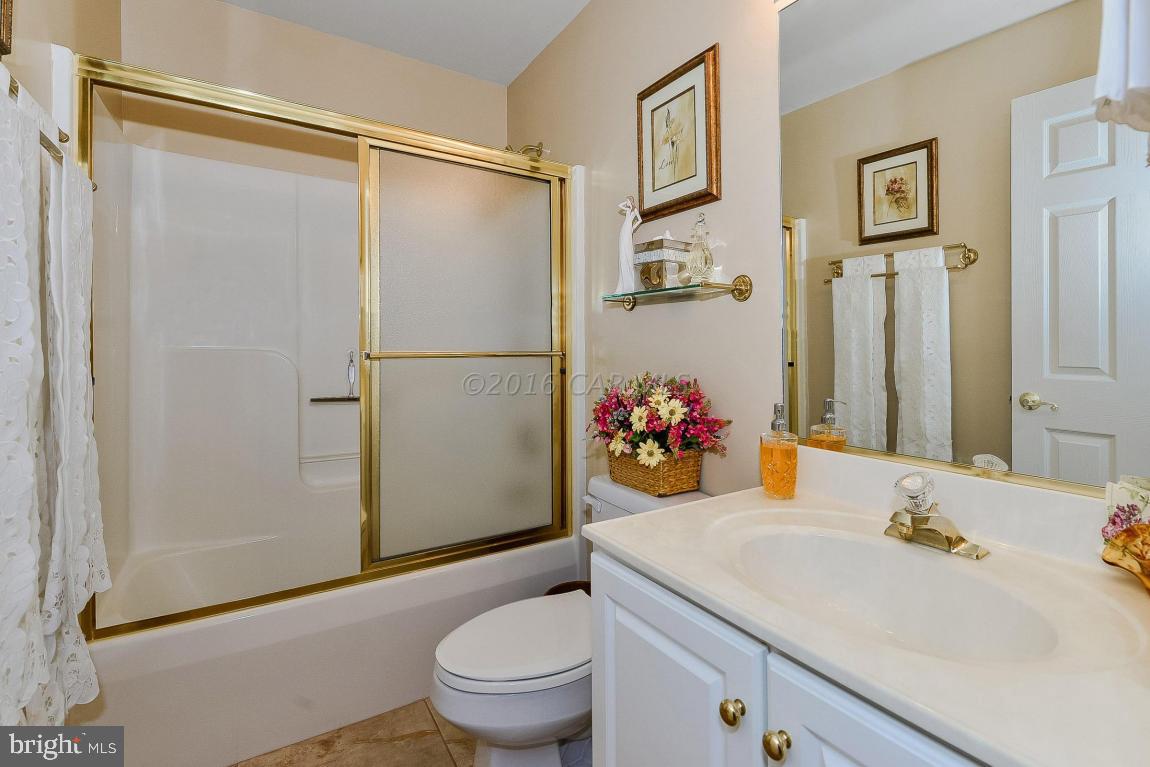 HERON HARBOUR - Residential