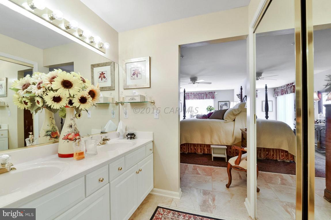 HERON HARBOUR - Residential