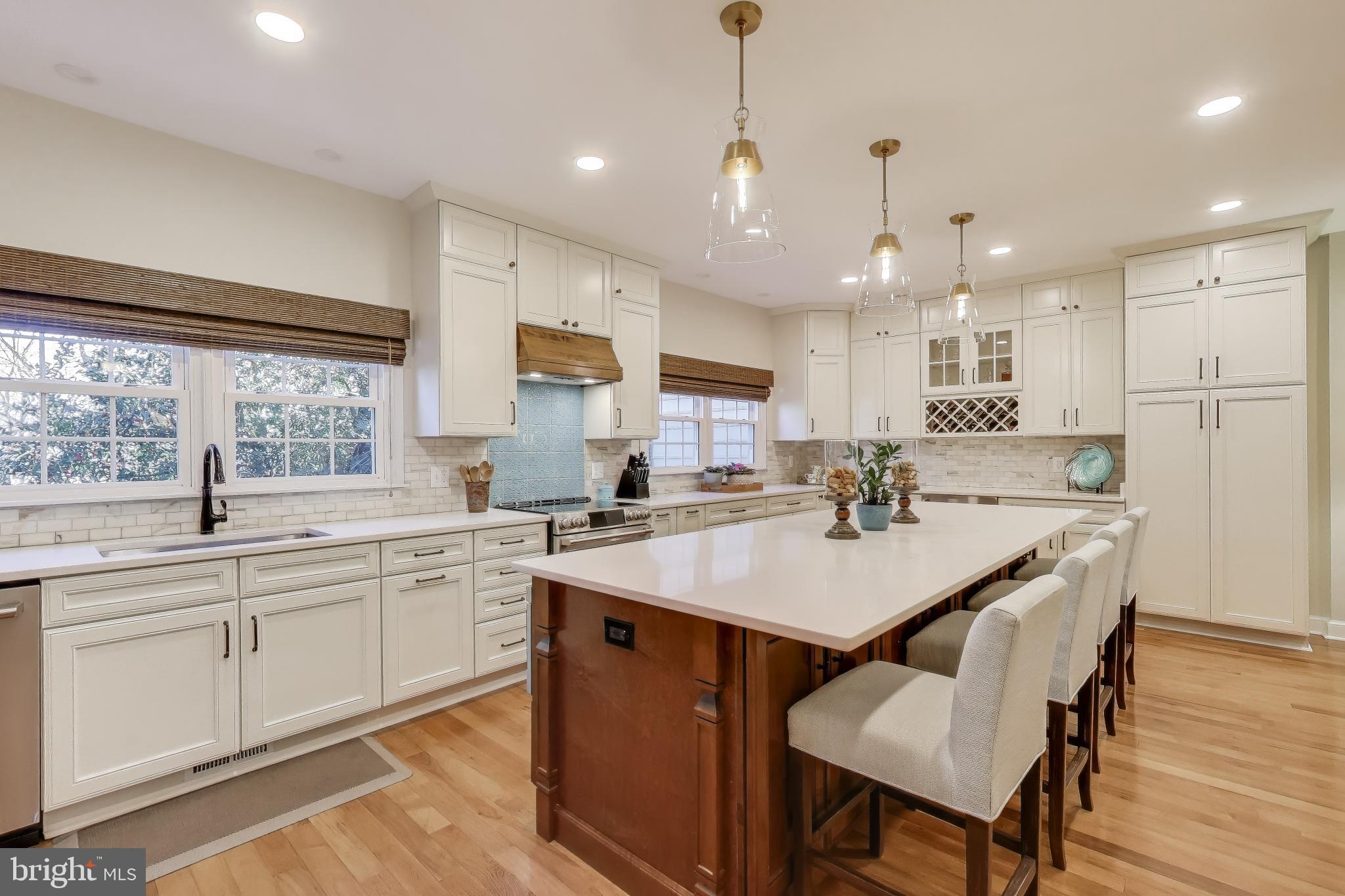 3717 JENNY LYNNE LANE