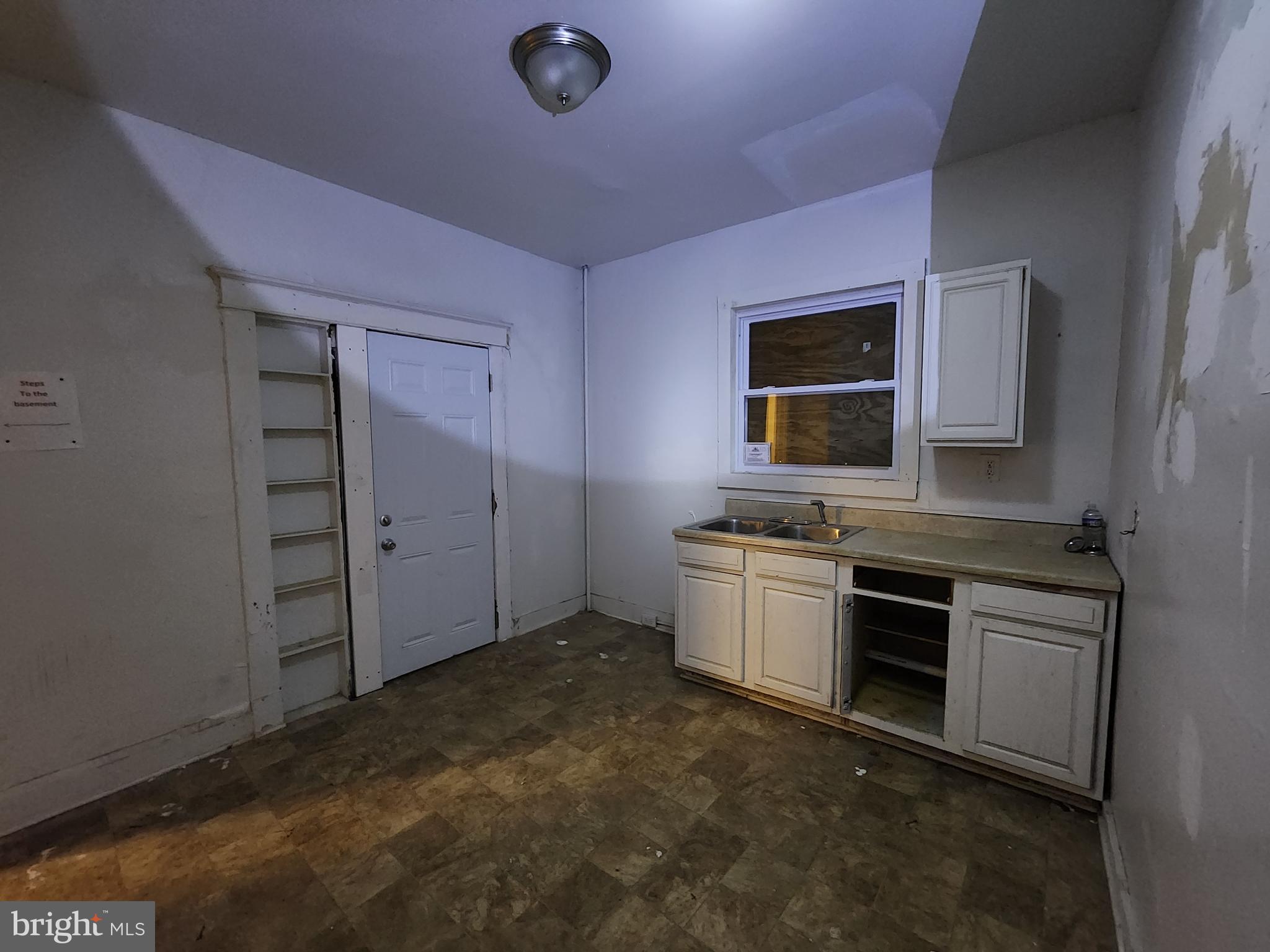 HOWARD PARK - Residential