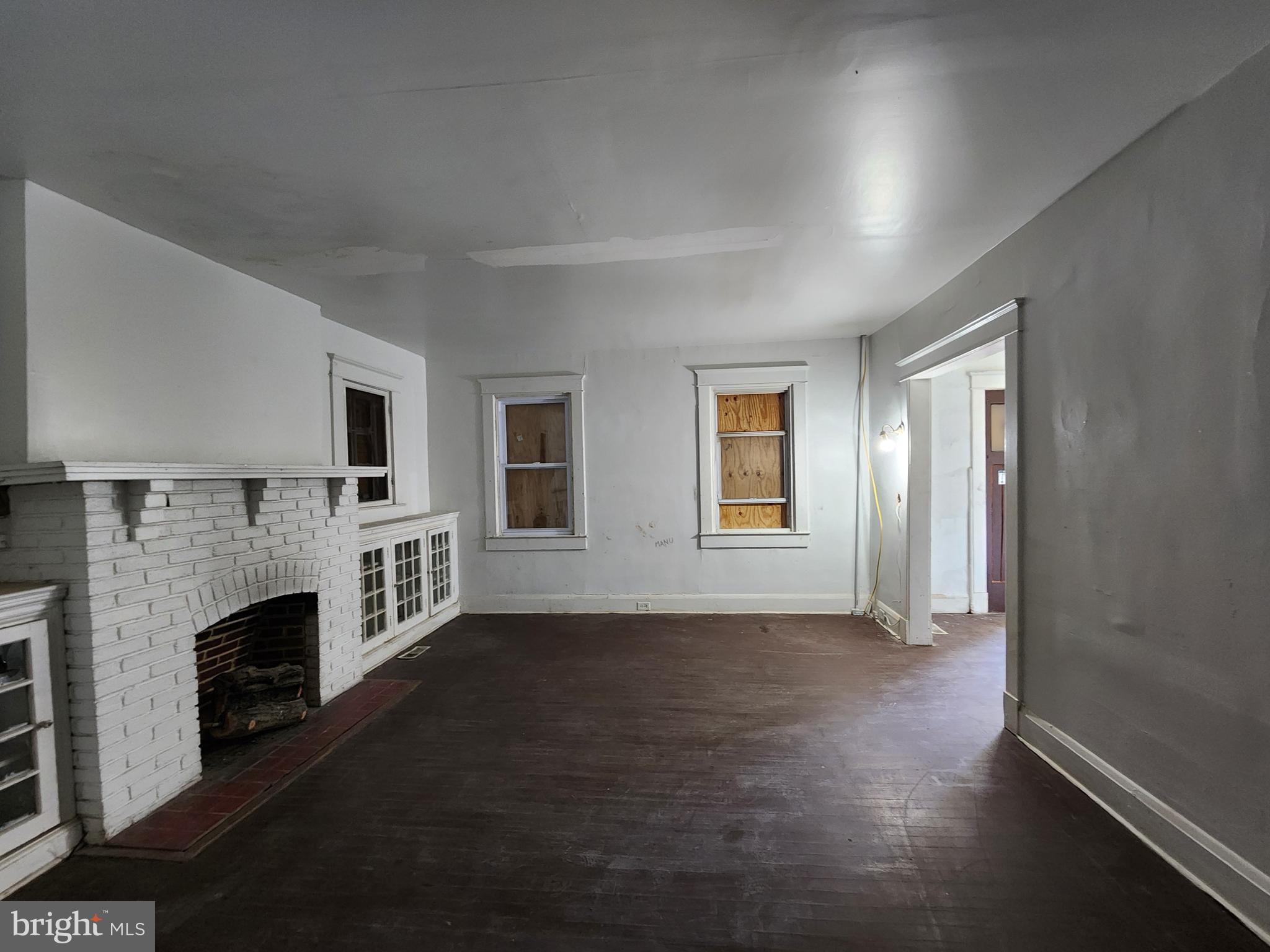 HOWARD PARK - Residential