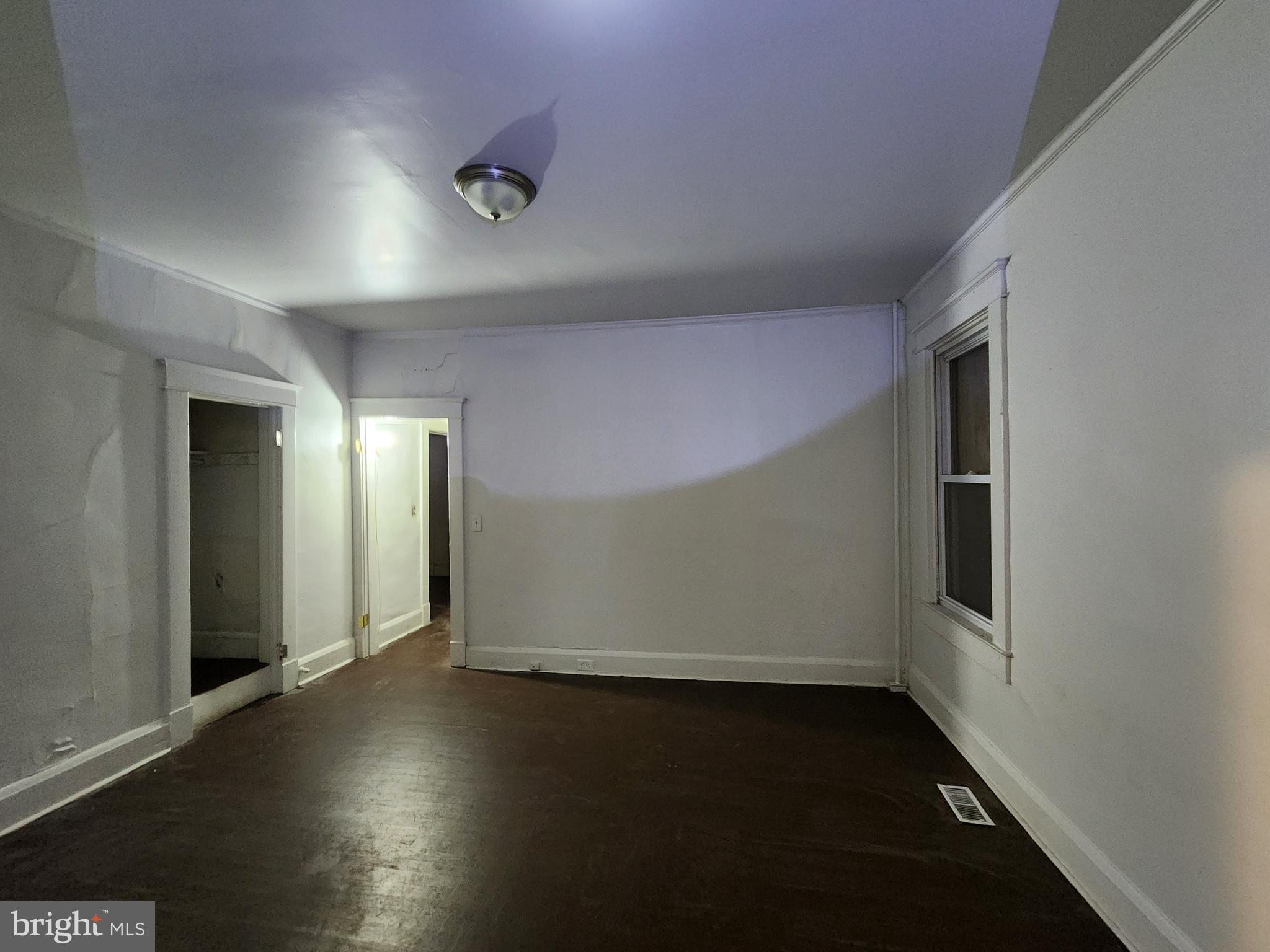 HOWARD PARK - Residential