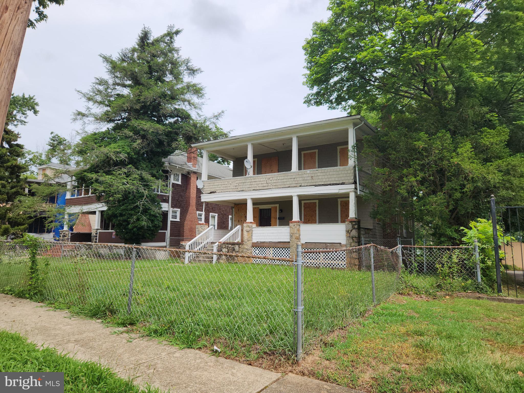 HOWARD PARK - Residential