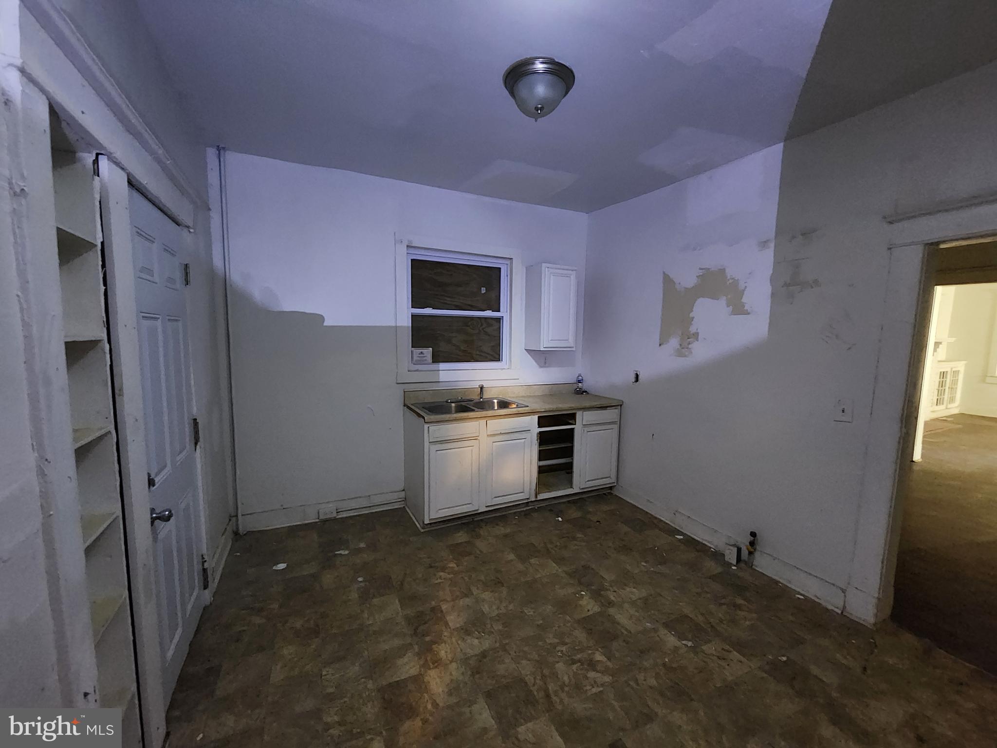 HOWARD PARK - Residential