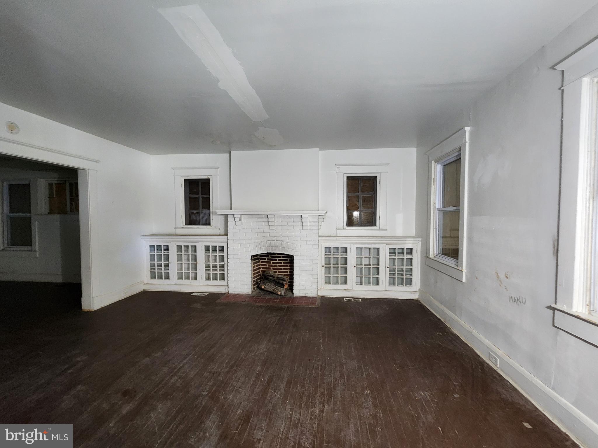 HOWARD PARK - Residential