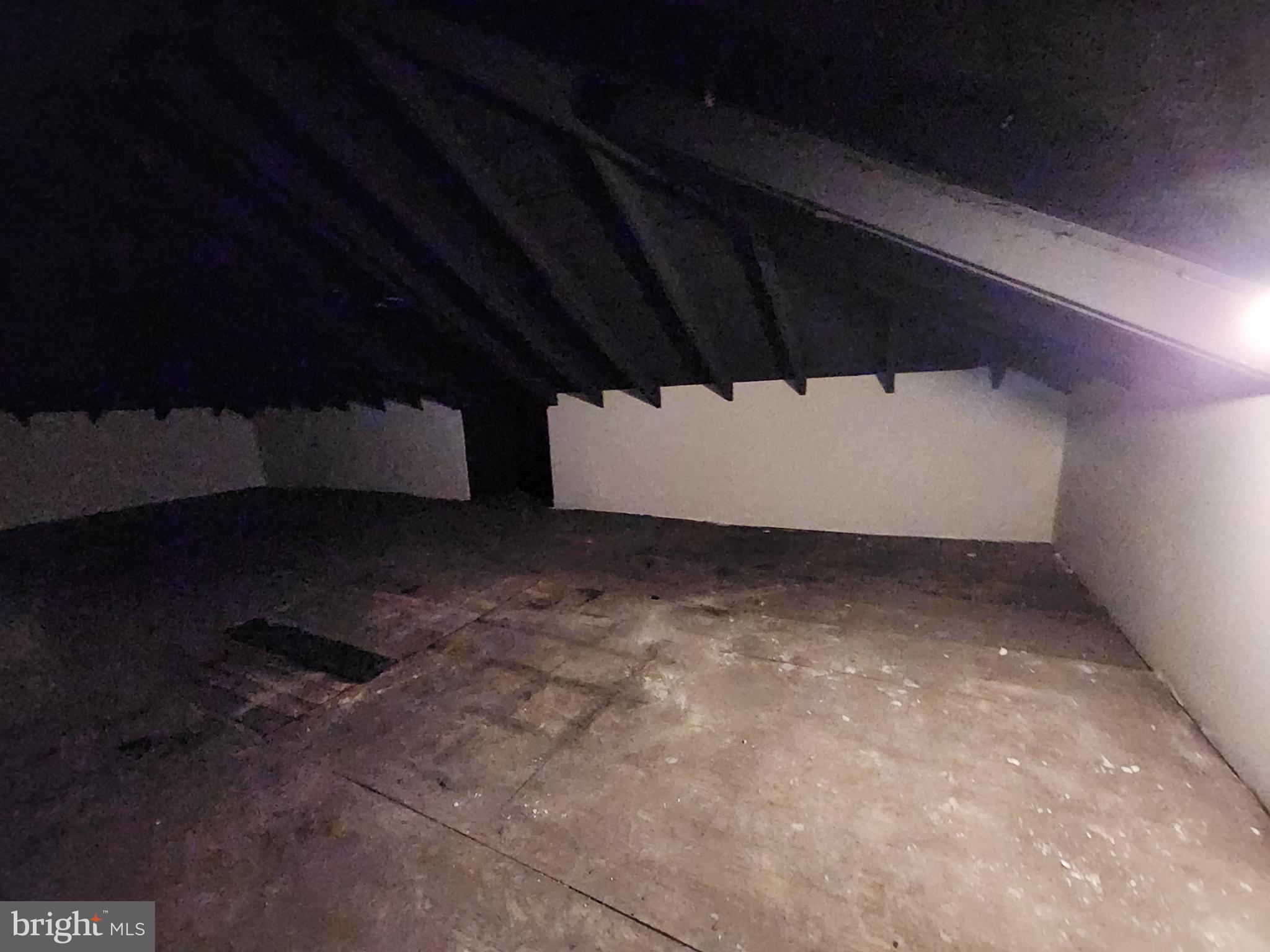 HOWARD PARK - Residential